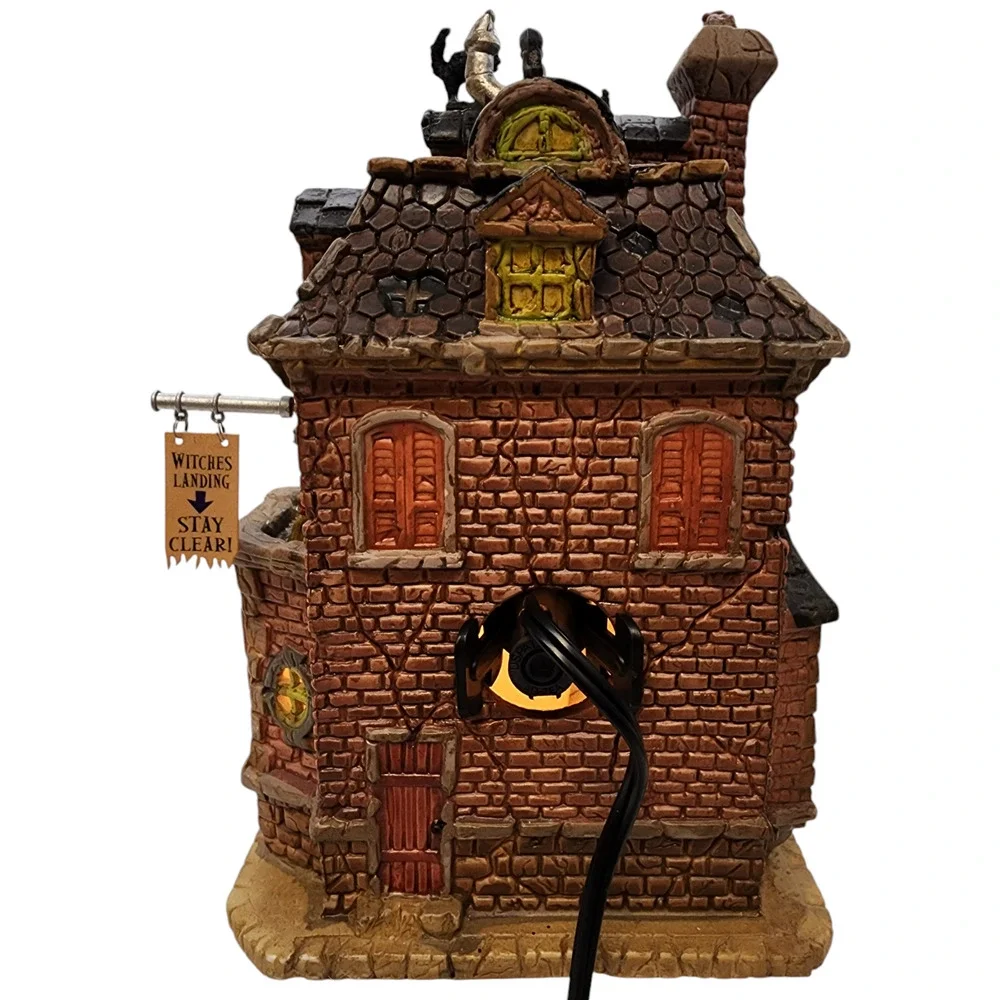 Lemax Spooky Town - Broomstick Manor #15197 (Retired) 2011